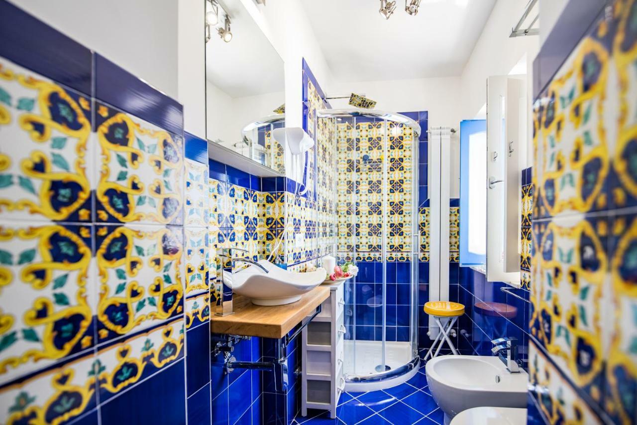 Suite Picasso Amalfi Exterior photo